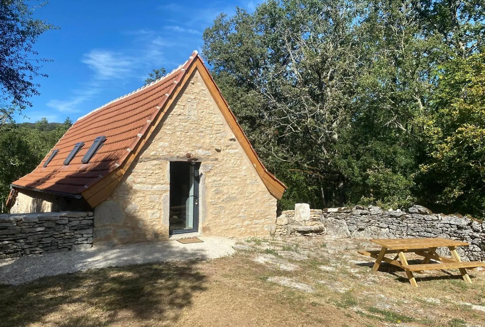 Paradis Secret -Bain Et Sauna Nordique Saint-Chels 0*,  Francia